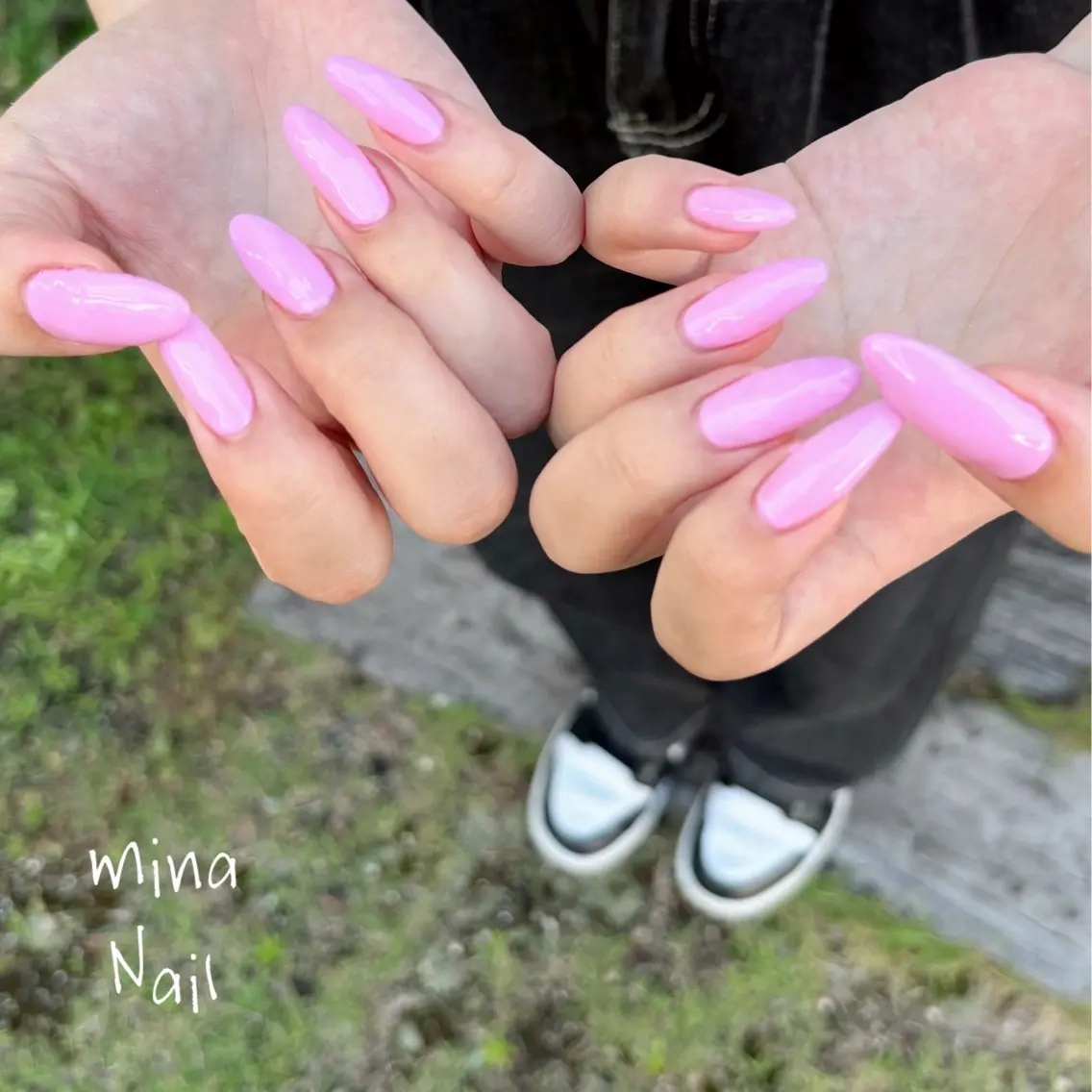 ネイル ブルー ワンカラーネイル ピンク mina Nailのネイルデザイン