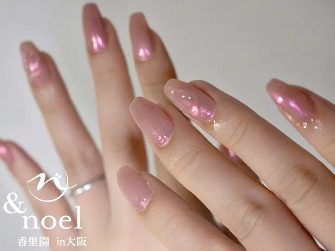 ネイル オーロラネイル ミラーネイル ピンク ハンドネイル Nailsalon ＆Noelのネイルデザイン