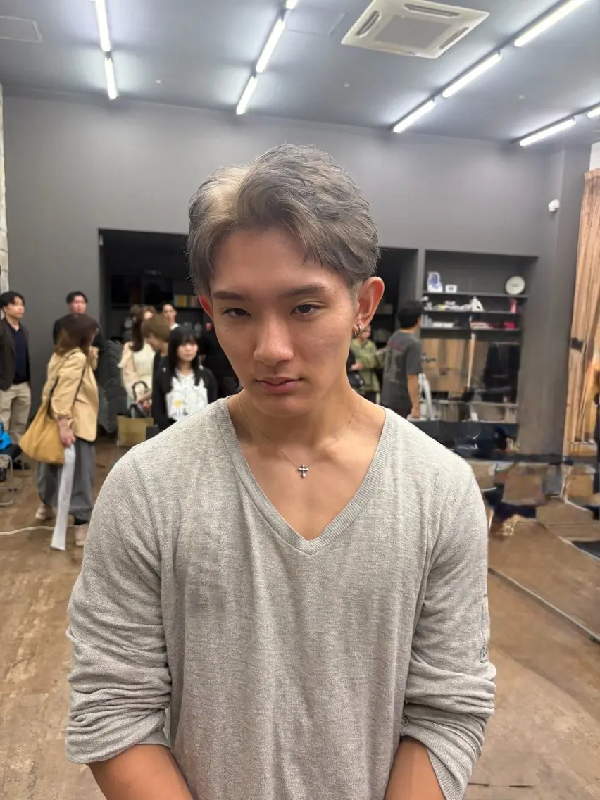 リタッチダブルカラー+Aujuaクイックトリートメントの写真
