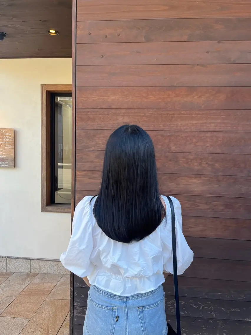 セミロング トリートメント カット トリートメント 金岡 碧のヘアスタイル