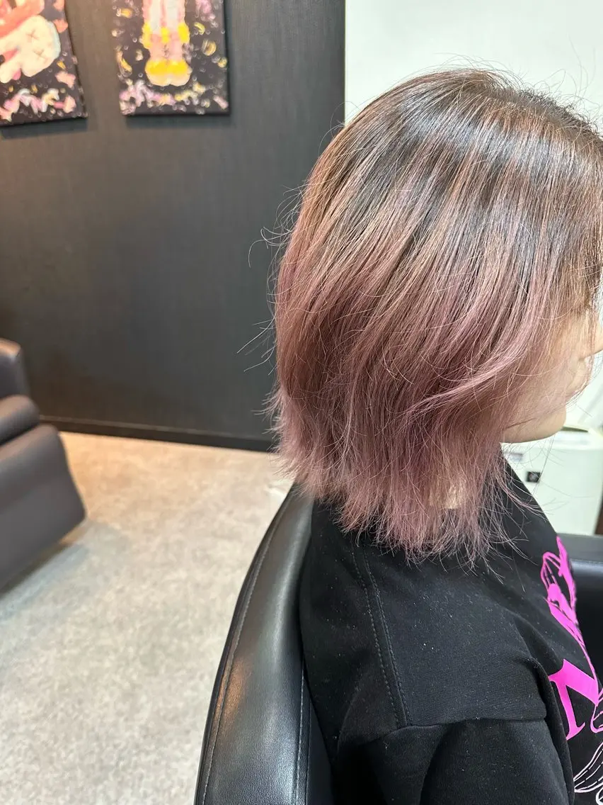 ショート カラー バレイヤージュ ブリーチ ケアブリーチ ピンクカラー ボブ ヘアカラー トリートメント 坪井 拓海のヘアスタイル
