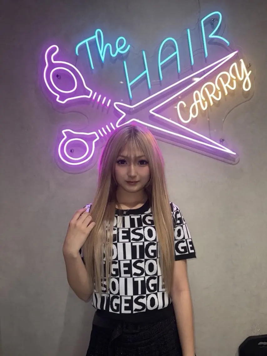 ロング カラー 編み込みエクステ ブリーチ ケアブリーチ エクステ ロング エクステ 韓国カラー/エクステ carryのヘアスタイル