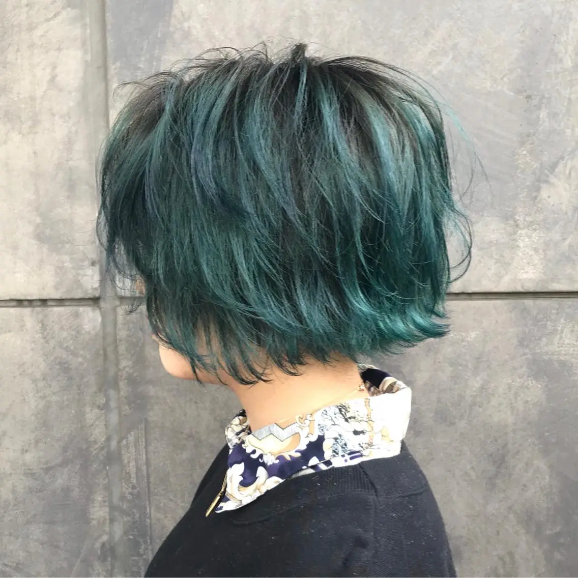 ショート カラー ブリーチ グラデーションカラー タンバルモリ K-POP好き美容師 🇰🇷Kai.Yのヘアスタイル