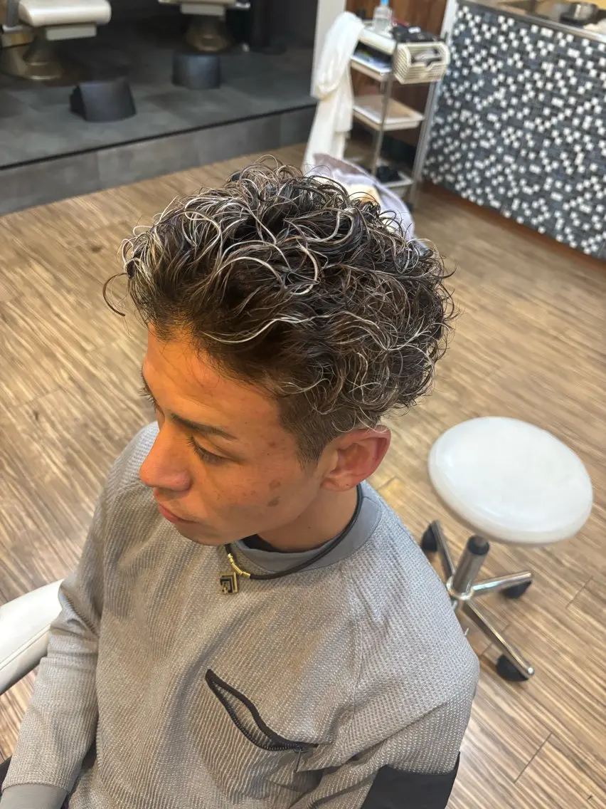 ✂️メンズカット➕メッシュ⭐️の写真
