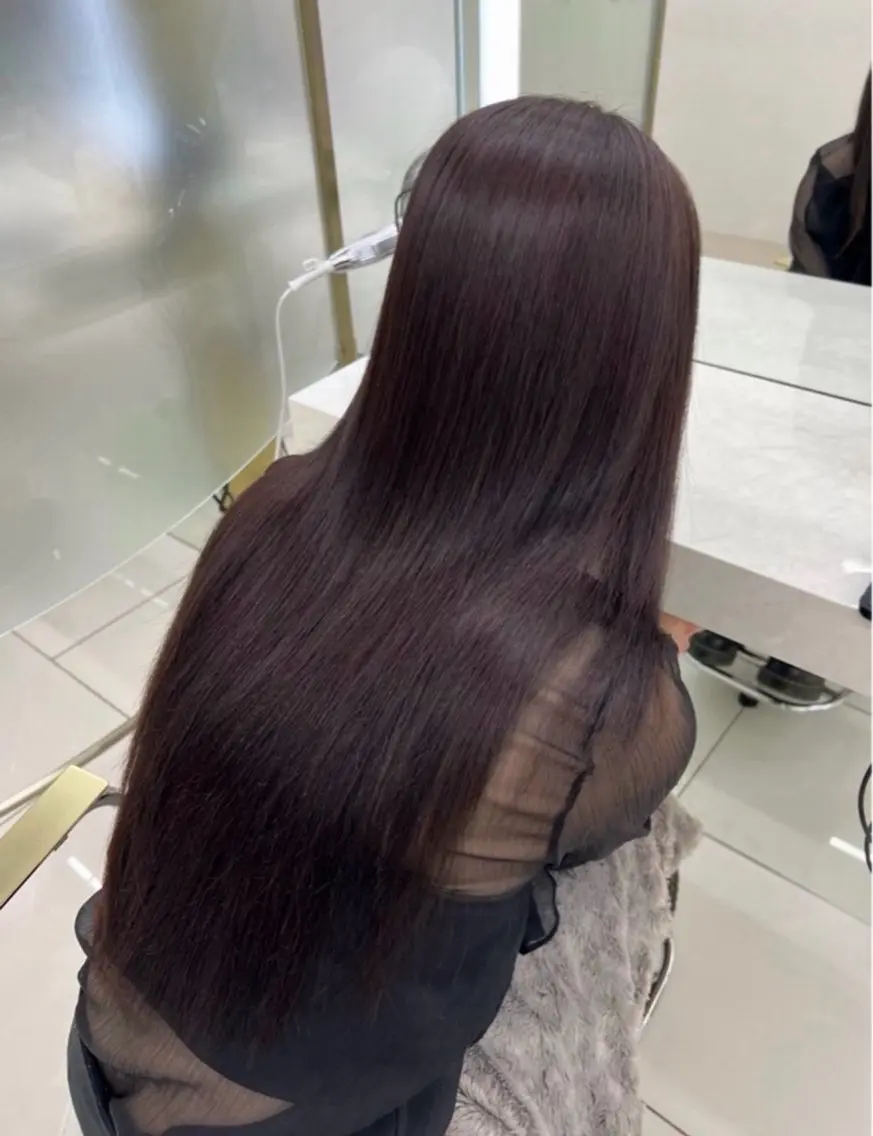 セミロング オオタ ユウトのヘアスタイル