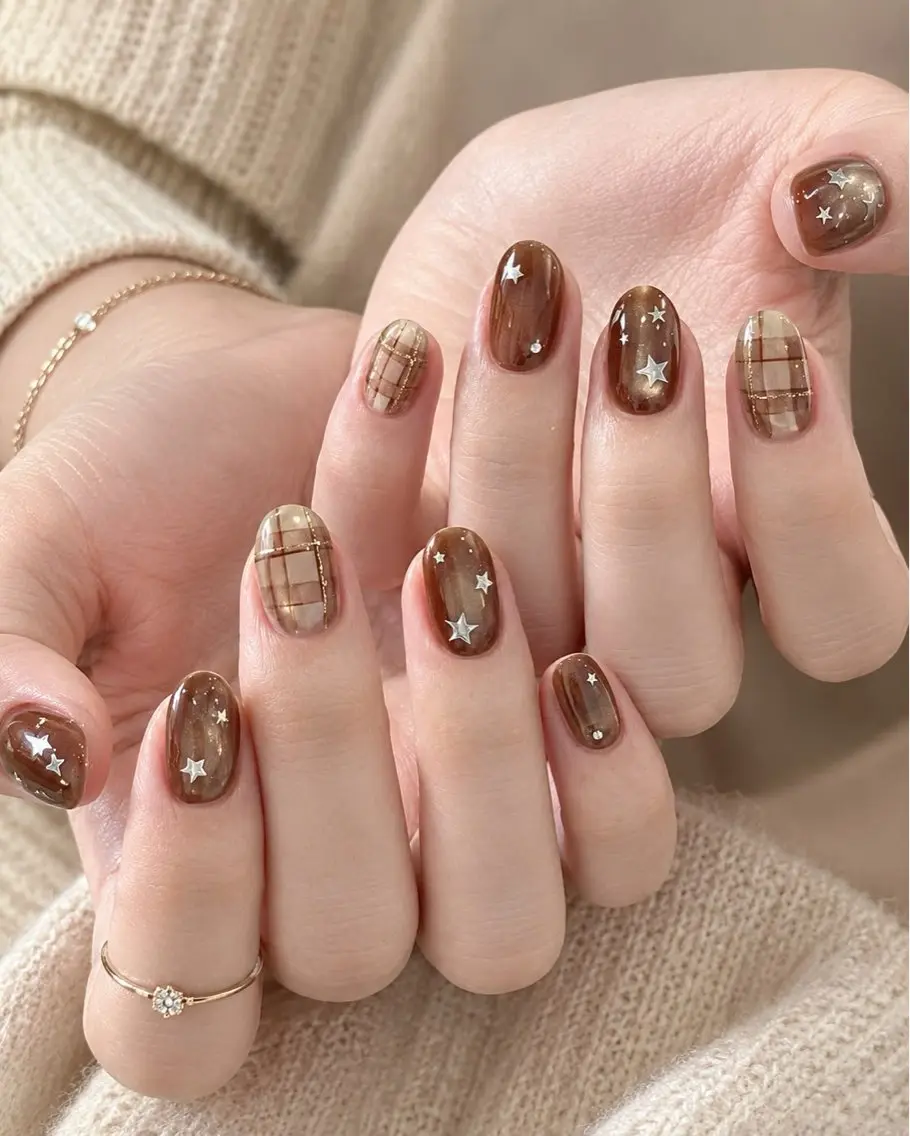 ネイル フレンチネイル グラデーション 韓国ネイル ラメ(グリッター) マグネットネイル ハンドネイル Lumi de nailsのネイルデザイン