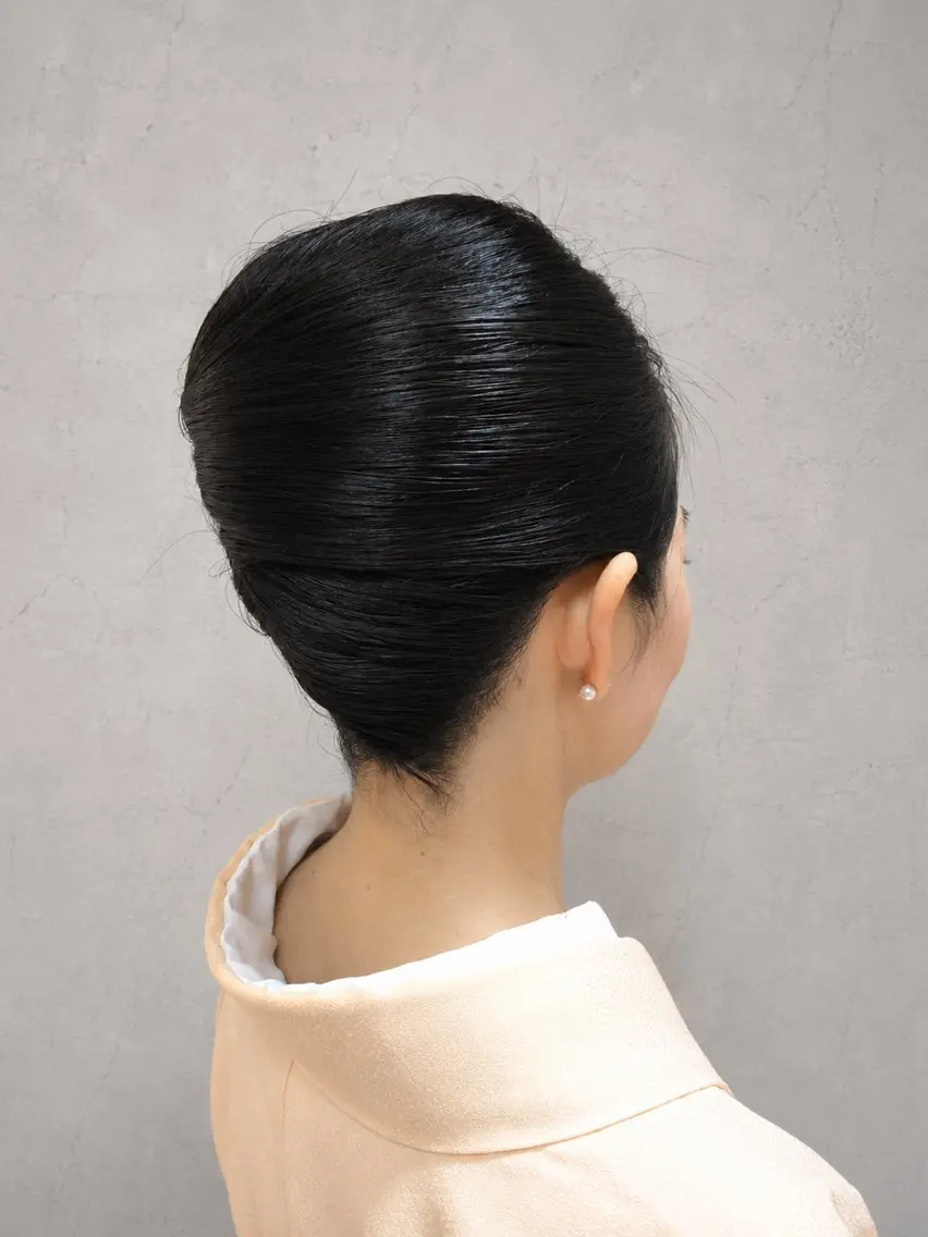 ヘアアレンジ 夜会巻き ヘアセット 【enil代表】 杉林和哉のヘアスタイル