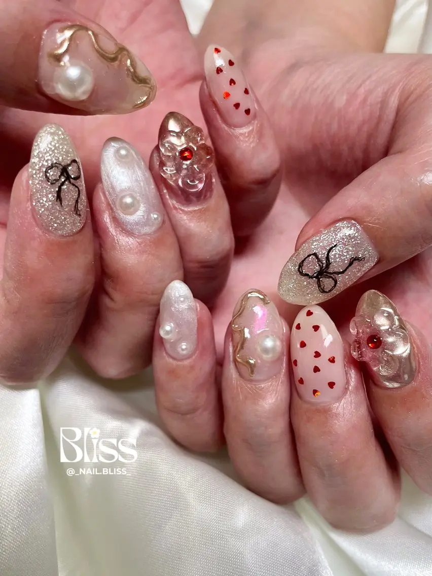 ネイル ガーリー 持ち込み ハンドネイル NAIL BLISSのネイルデザイン