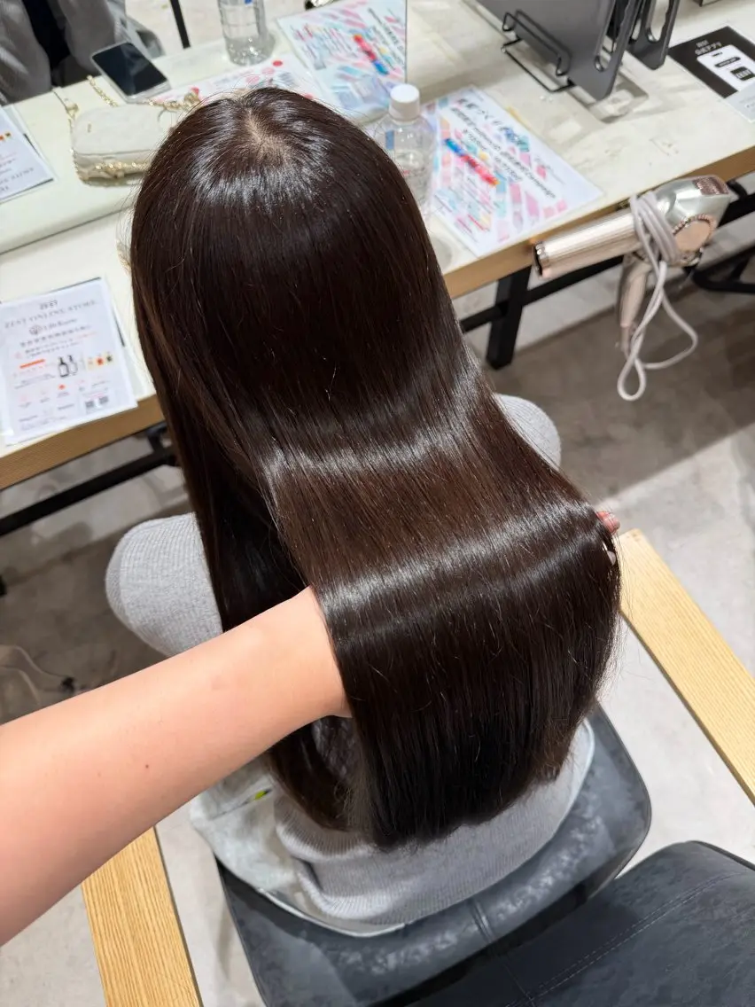 ロング ヘアカラー ハイトーン/ レイヤー/りん💕のヘアスタイル