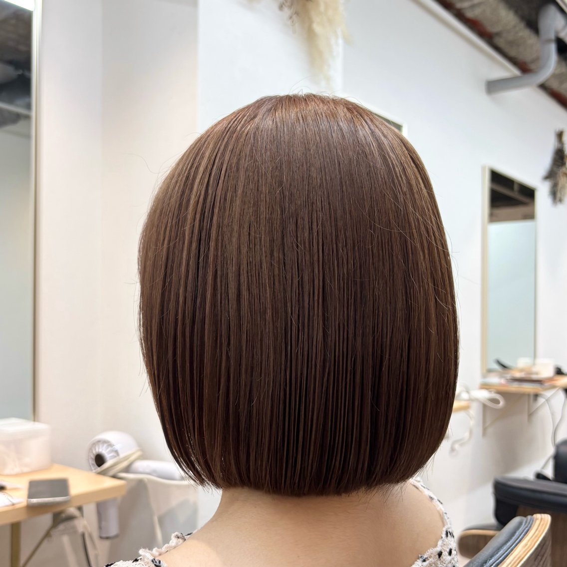 ショート カット ヘアカラー トリートメント レイヤー/艶感 /透明感カラー/うみのヘアスタイル