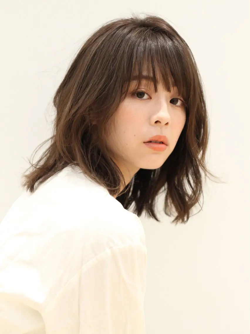 ミディアム カラー パーマ ヘアアレンジ 切りっぱなしボブ ボブ レイヤーカット カット ヘアカラー トリートメント 髪質改善/韓国風 レイヤー/田村祐樹のヘアスタイル