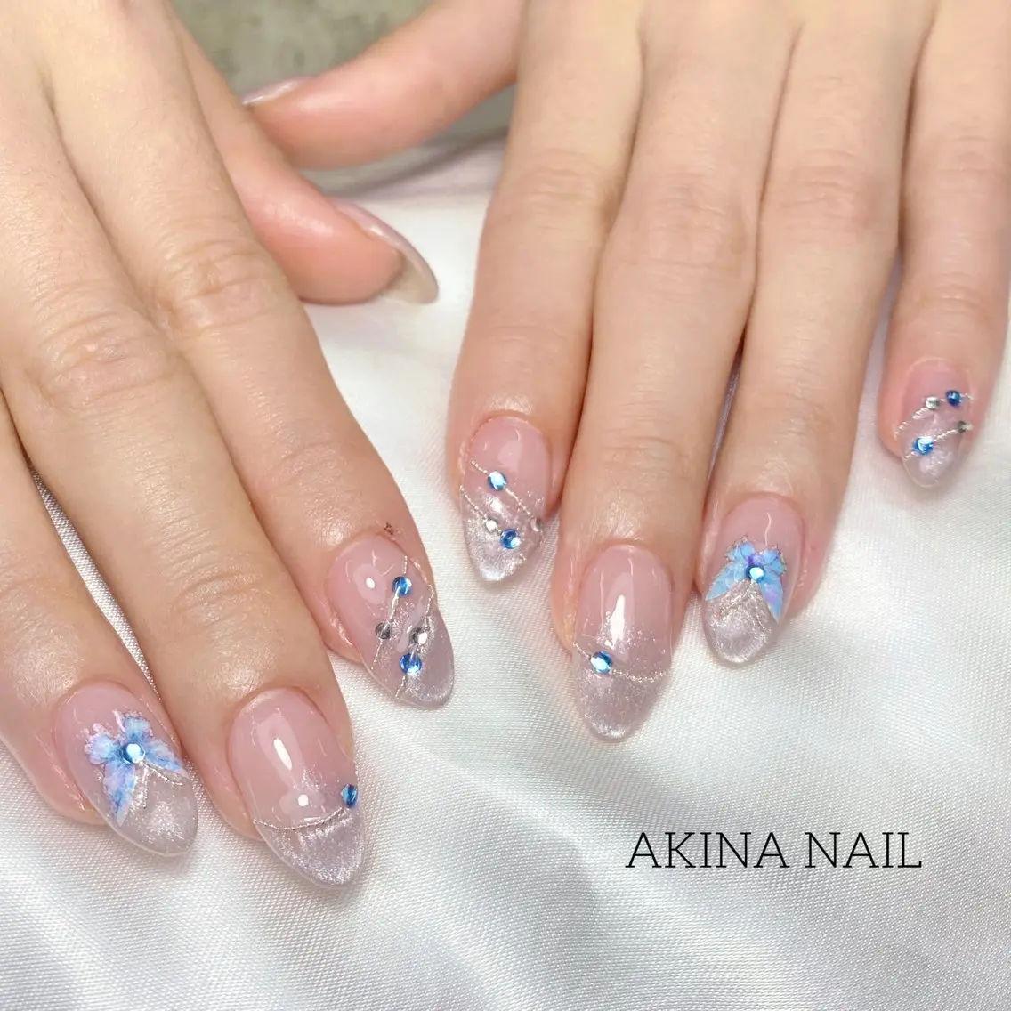 ミディアム ハンドネイル Akina Nail 亀戸のネイルデザイン