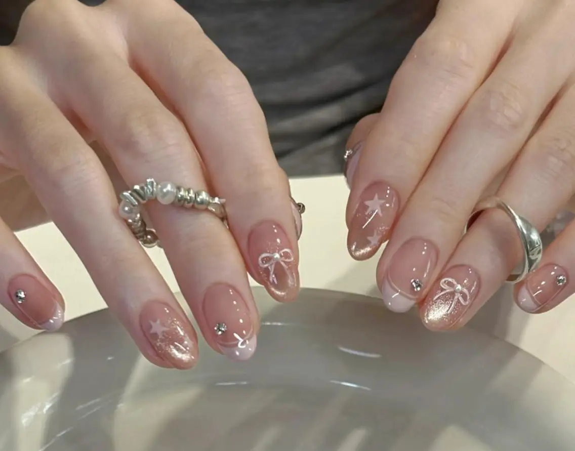 ネイル ハンドネイル エリ🫧 nail池袋東口のネイルデザイン