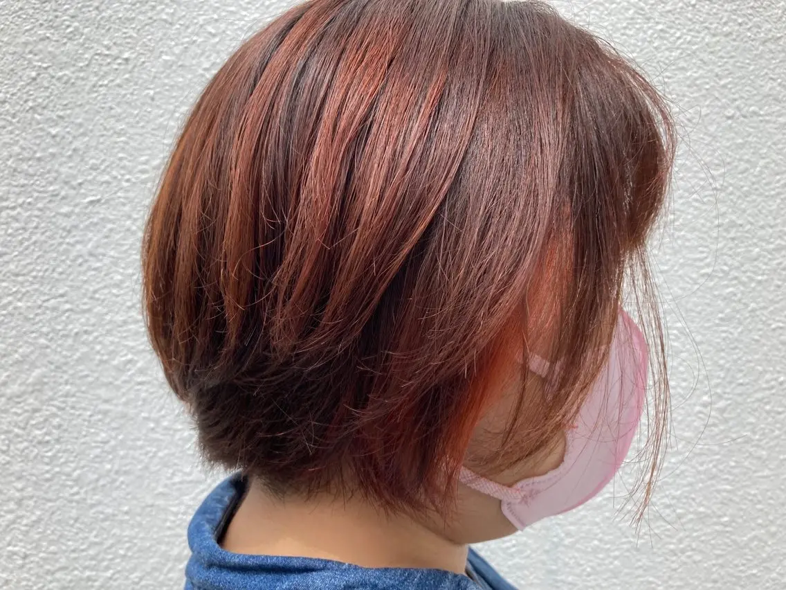 ショート カラー 黒野 菜月のヘアスタイル