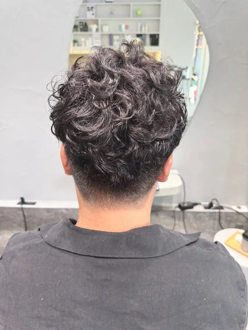 ショート パーマ 吉田 空 （POANA.）のヘアスタイル