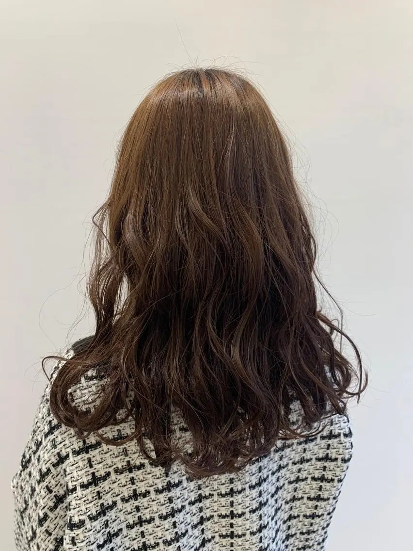 [新規] 可愛くイメチェンカット✂️&ダメージレスな今話題のイルミナカラー✨&色持ち変わるトリートメント❣️の写真