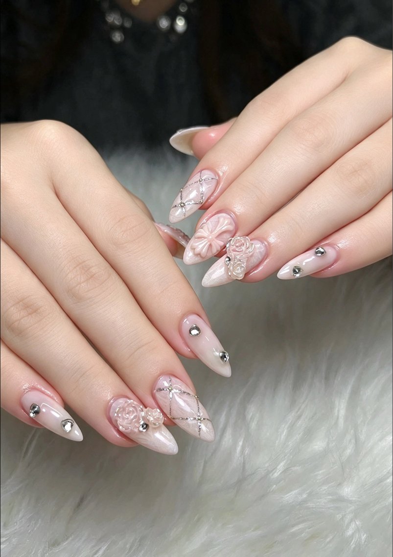 ネイル フレンチネイル ジェルネイル 韓国ネイル マグネットネイル 持ち込み ハンドネイル NEM.nail studio 京都店のネイルデザイン
