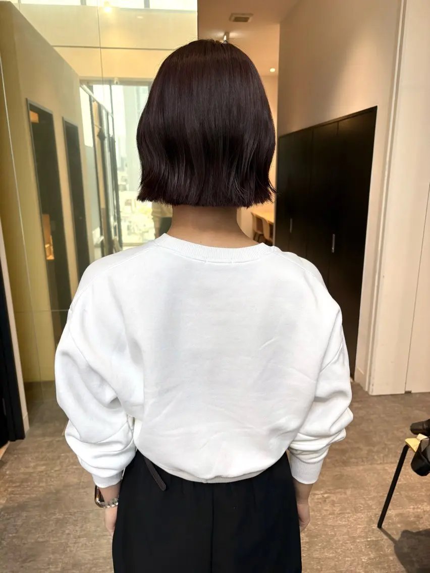ショート カラー 透明感カラー カット ヘアカラー mao ｜ 柔らか艶カラー🫧のヘアスタイル
