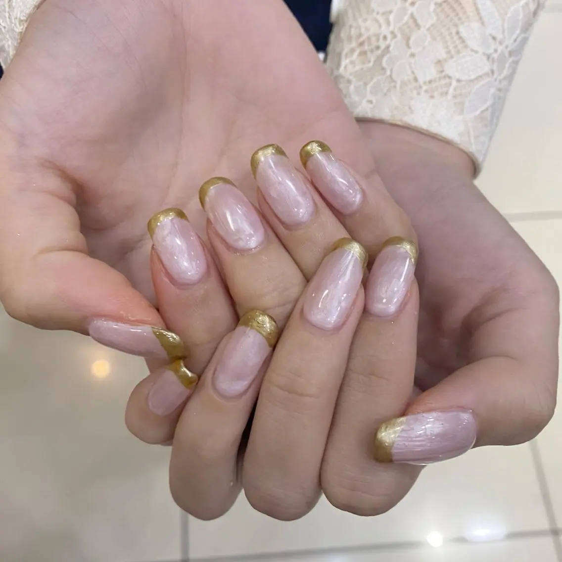 ネイル ゴールド ピンク ハンドネイル 似合わせ提案サラ艶♡ 彩華のヘアスタイル