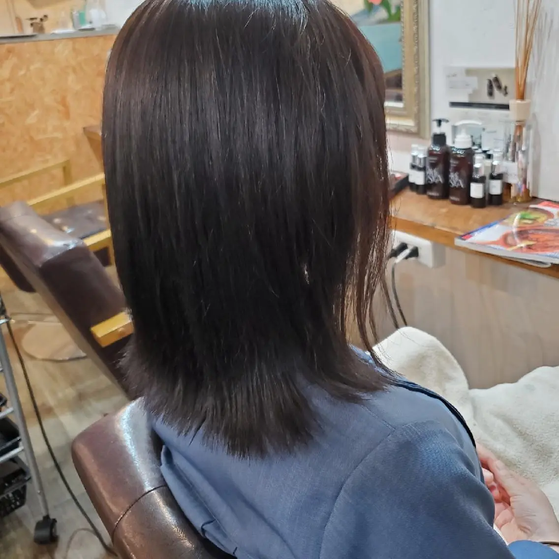 ミディアム カラー カット ヘアカラー トリートメント 韓国レイヤー柔らかい 地毛風縮毛矯正／マツのヘアスタイル