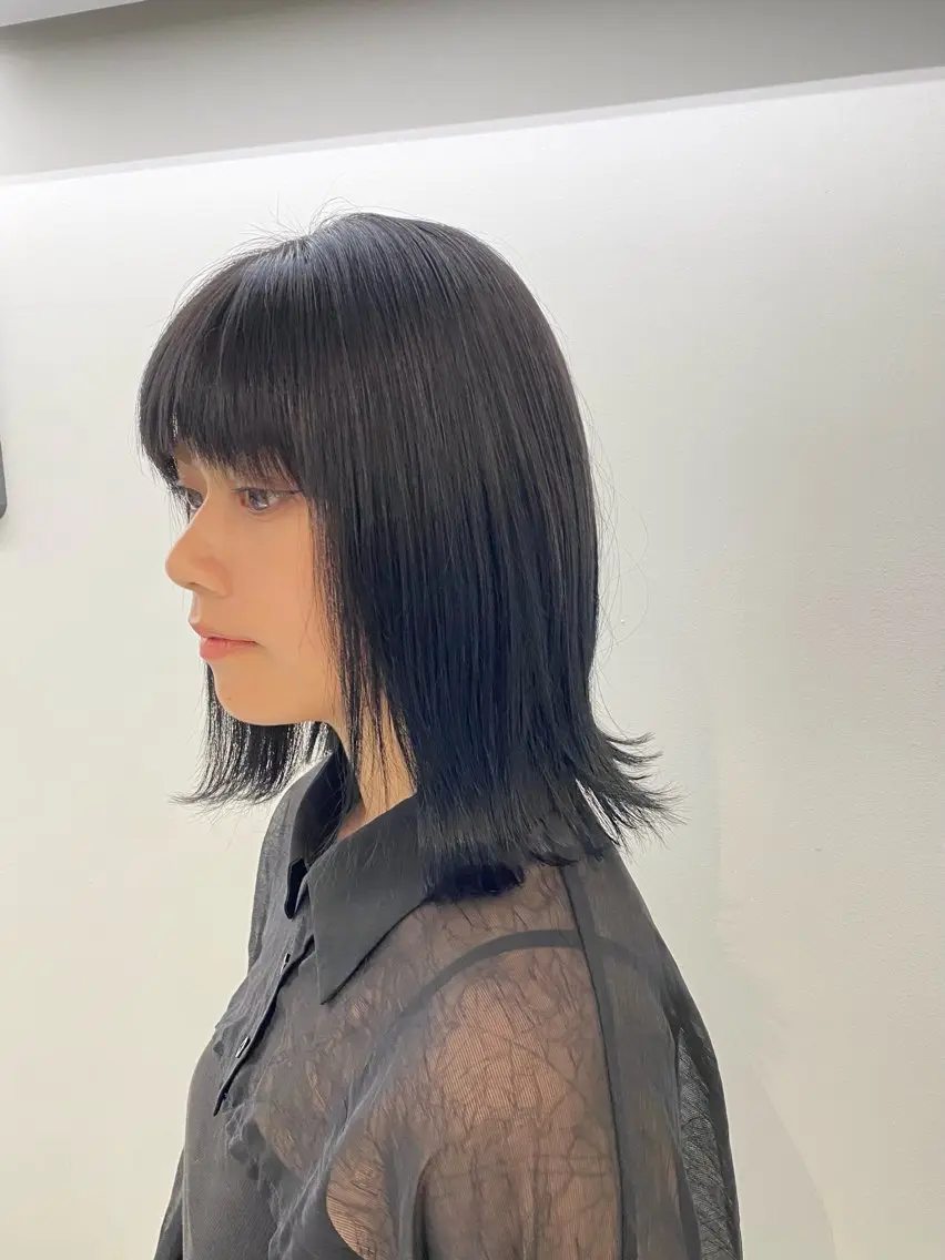 ミディアム カラー ボブ 外ハネヘア カット ヘアカラー デジタルパーマ 🌀ボブ　萩原　龍のヘアスタイル