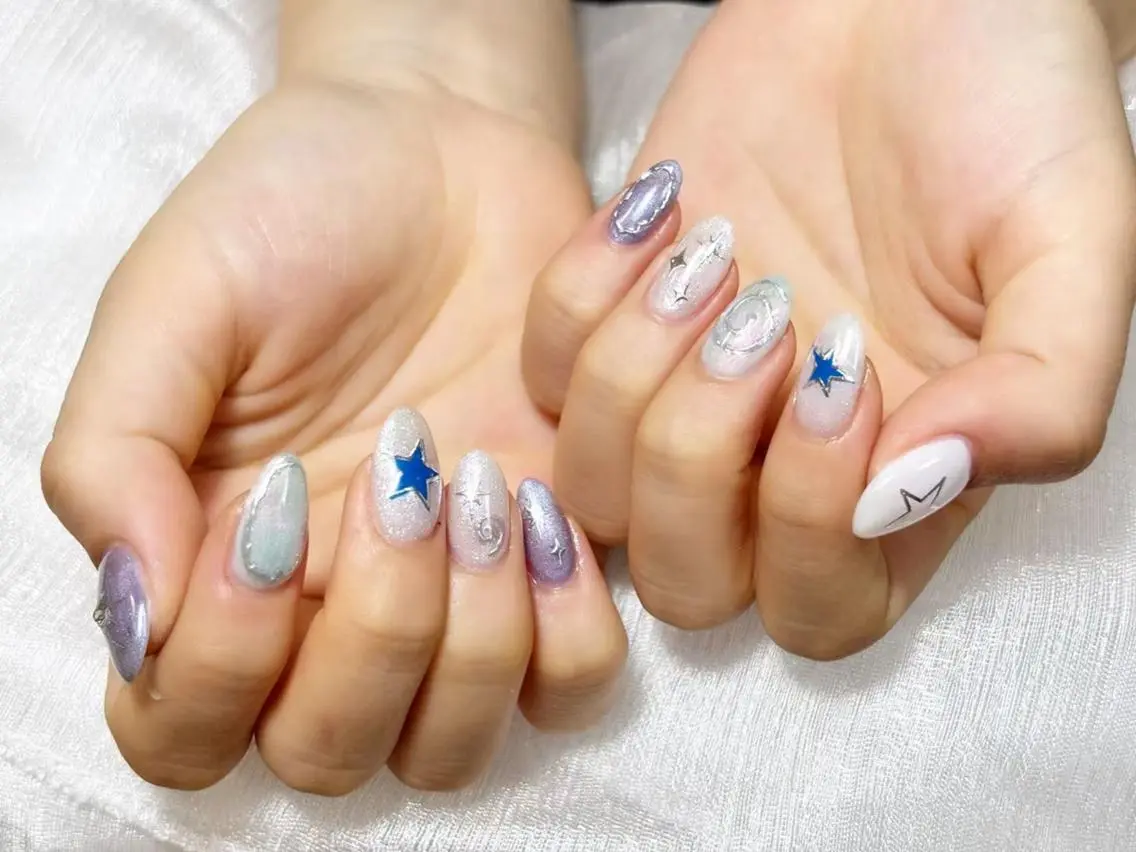 ネイル ガーリー キラキラネイル 韓国ネイル ロングネイル 持ち込み ハンドネイル ハンドケア The Nail💗 Ayaseのネイルデザイン