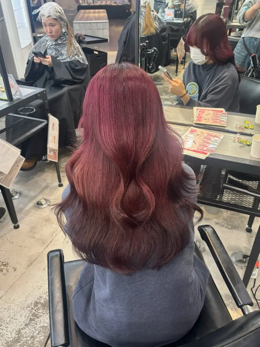 カラー ブリーチ 透明感カラー ネイビーカラー オレンジ ピンクカラー ヘアカラー トリートメント 🍒似合わせ×ハイト ーン/ユリナ🍒のヘアスタイル