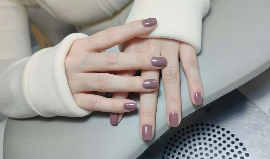 ネイル Rnailsalon リンゴのネイルデザイン