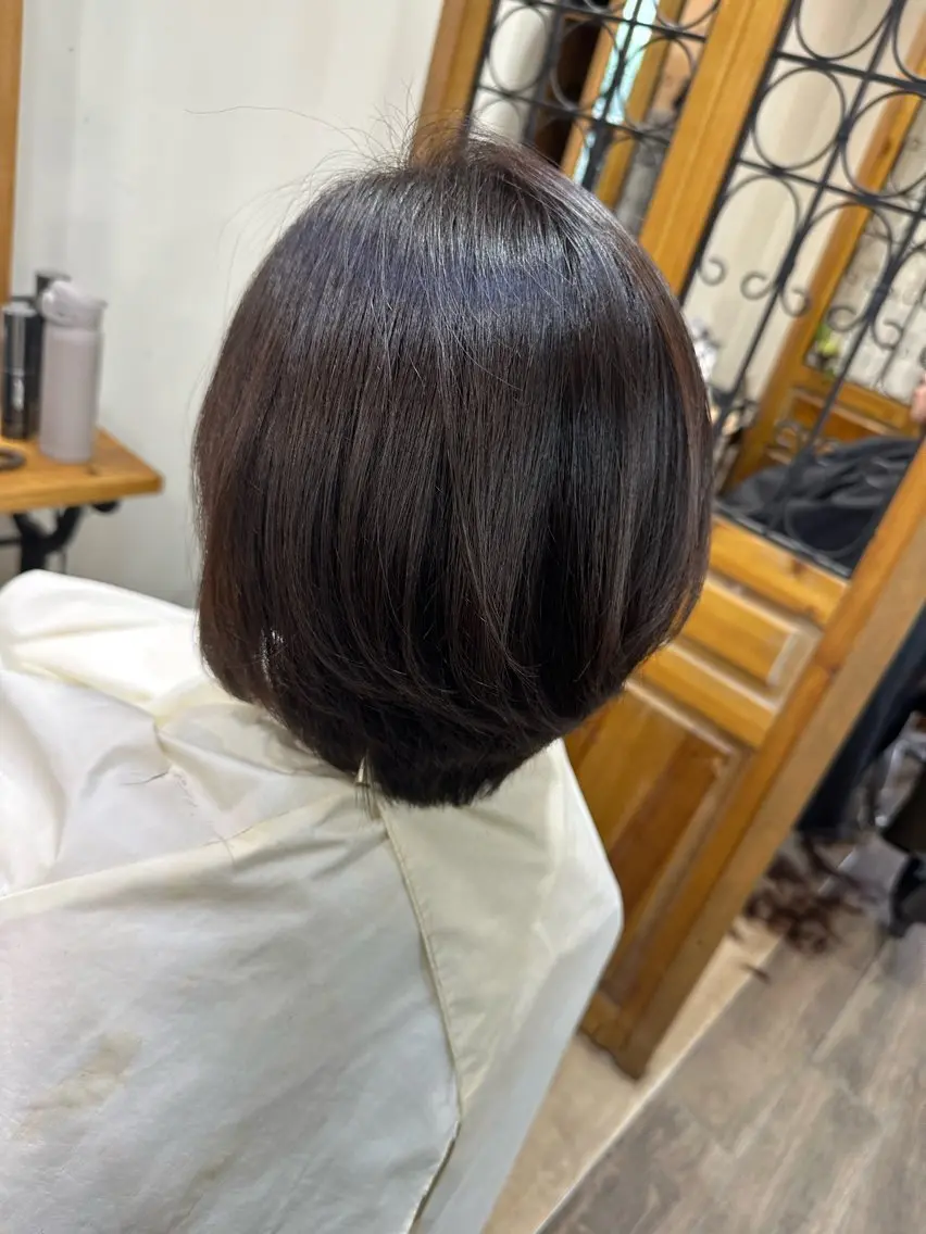 ショート カラー 髪質改善 縮毛矯正 トリートメント カット ヘアカラー トリートメント 縮毛矯正/山根勇平 /完全マンツーマンのヘアスタイル