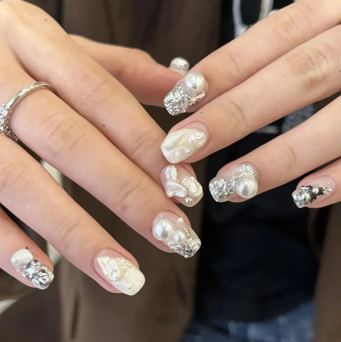 マツエク・マツパ ハンドネイル エリ🫧 nail池袋東口のネイルデザイン
