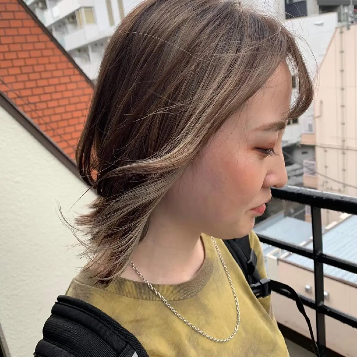 ミディアム カラー パーマ ヘアアレンジ メンズ ネイル マツエク・マツパ キッズ メンズバレイヤージュ メンズブリーチ メンズハイライト メンズインナーカラー メンズ韓国風 カラー特化サロン Eir心斎橋のヘアスタイル
