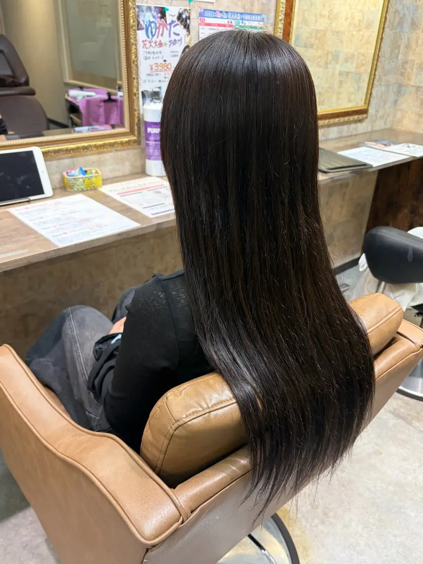 ロング ロング エクステ 前田 みのりのヘアスタイル