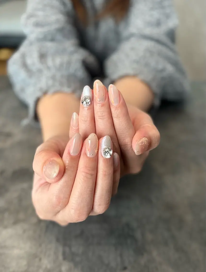 ネイル フレンチネイル マグネットネイル 大理石ネイル(マーブル) ミラーネイル ニュアンスネイル nail salon amanoのネイルデザイン