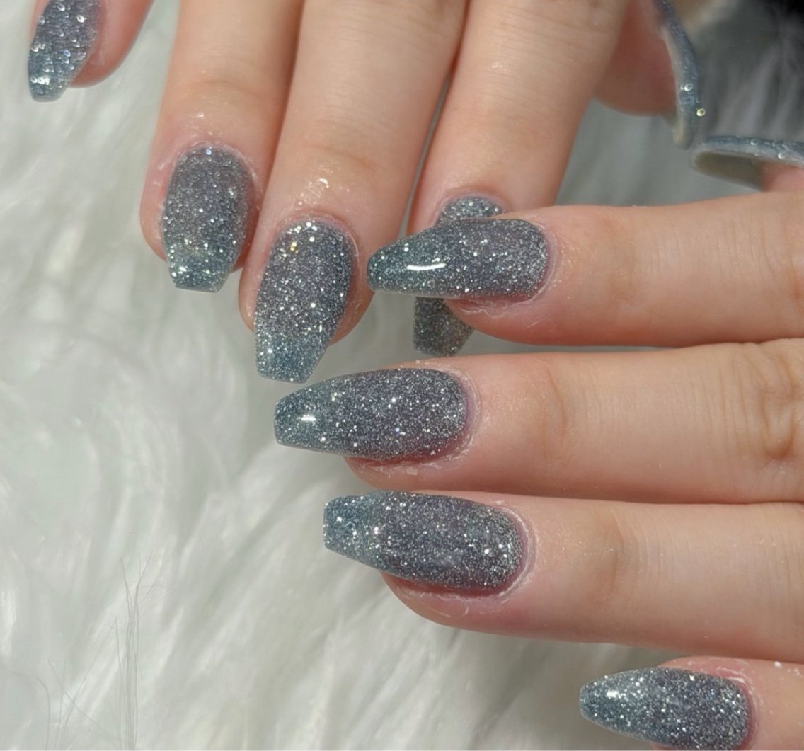 ネイル ハンドネイル LAVISH sakiのネイルデザイン