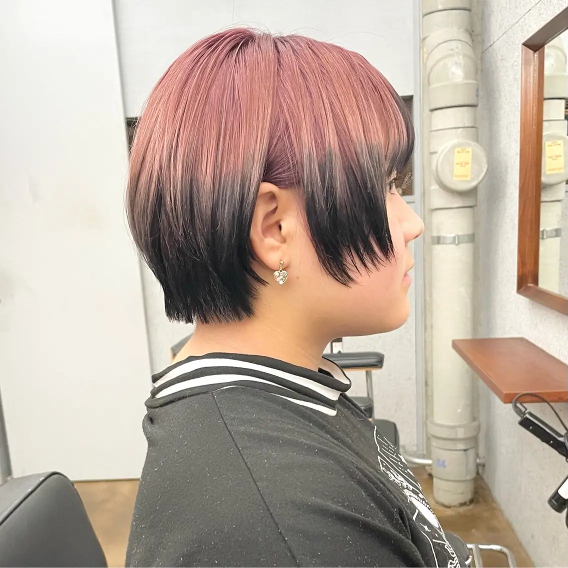 ショート カラー 黒髪 ピンクカラー ボブ ウルフカット ウルフボブ カット ヘアカラー トリートメント ヘアセット ✂︎ウルフ・ショート ✂︎MIKUNIのヘアスタイル
