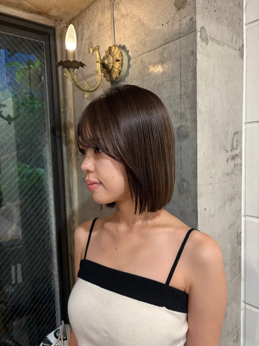 ミディアム ボブ パーマ×透明感カラー MIOのヘアスタイル