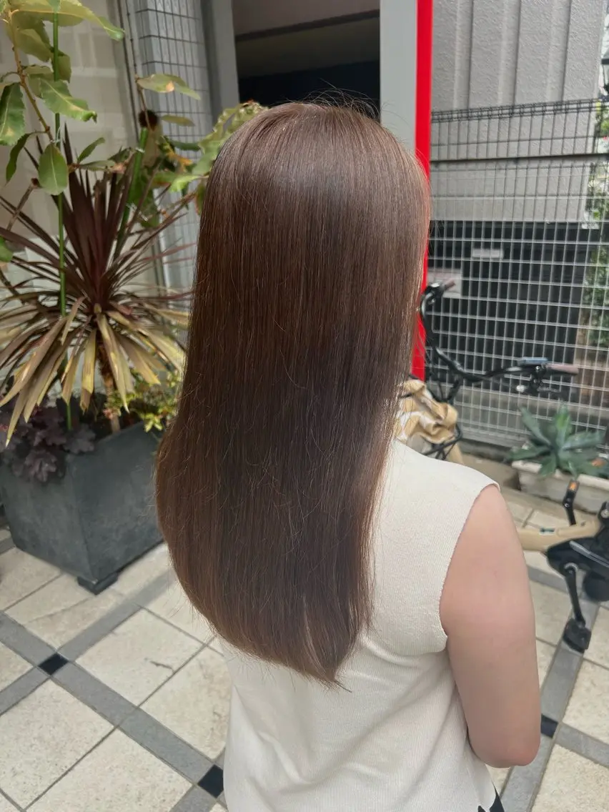 カラー ブラウンカラー 西村 優那のヘアスタイル