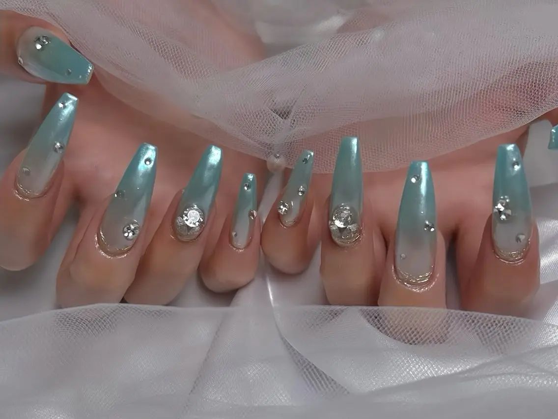 ネイル アートネイル ジェルネイル ネイルチップ Rin Nail 新大久保店のネイルデザイン