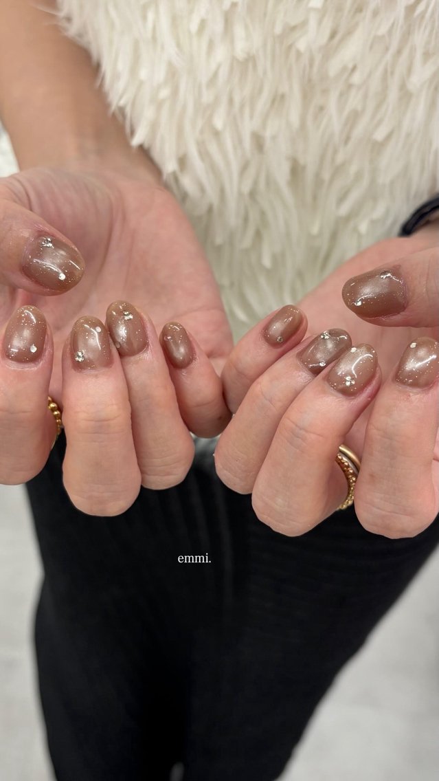 ネイル フレンチネイル ガーリー スクエアネイル ハンドネイル emmi nailのネイルデザイン