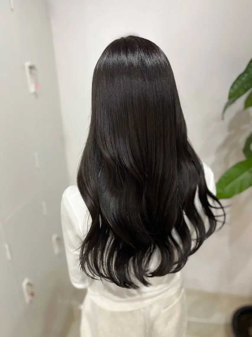 ロング カラー グレージュ オリーブグレージュ オリーブグレー カット ヘアカラー トリートメント 🫧ぷる艶カラー🫧 Yuubi🦩のヘアスタイル