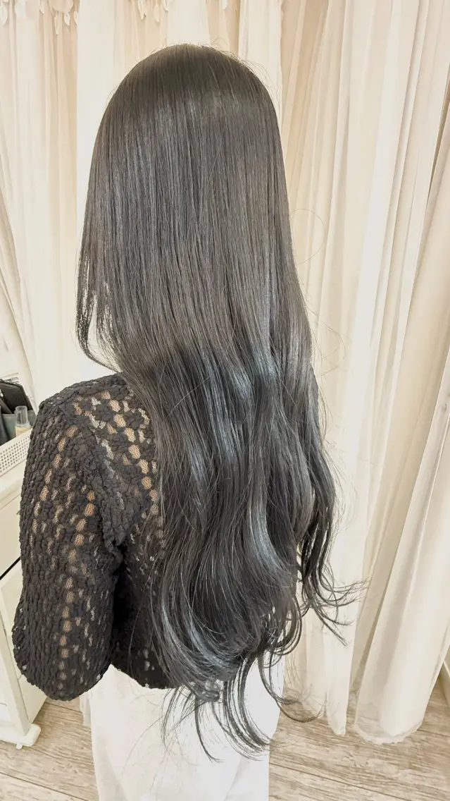 ロング カラー グレージュ ラベンダーカラー ラベンダーグレージュ ラベンダーグレー ヘアカラー 🌷高里 美佑莉🌷のヘアスタイル