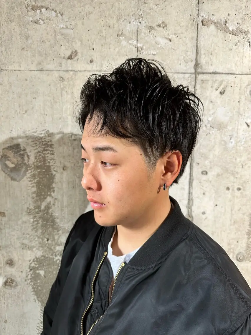 メンズカット+✨朝のセットが楽になる!!✨ポイントパーマの写真