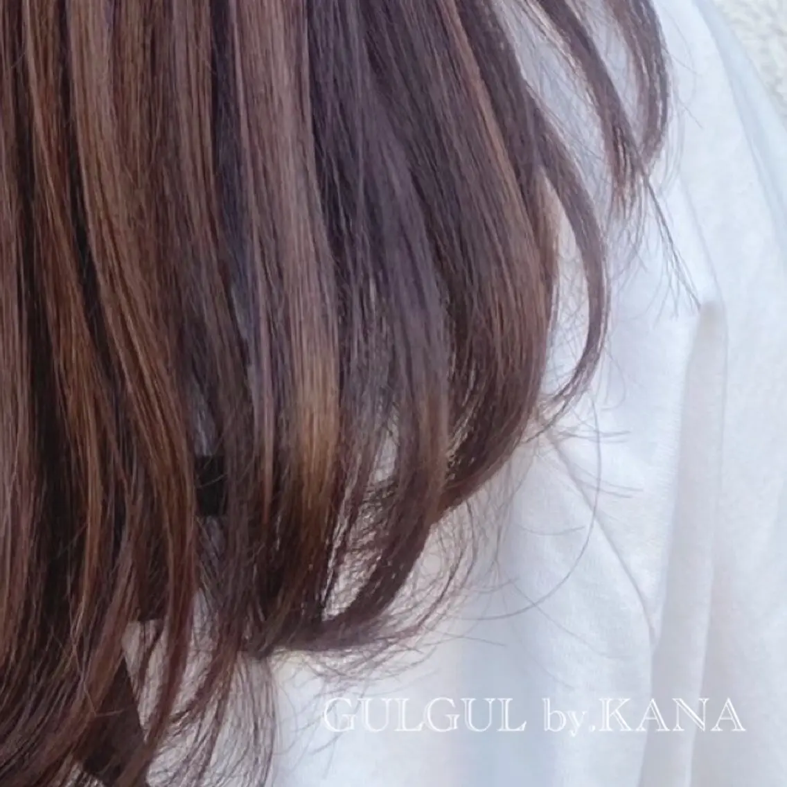 ロング カラー パーマ 🪞Kana｜透明感 カラー × 髪質改善のヘアスタイル