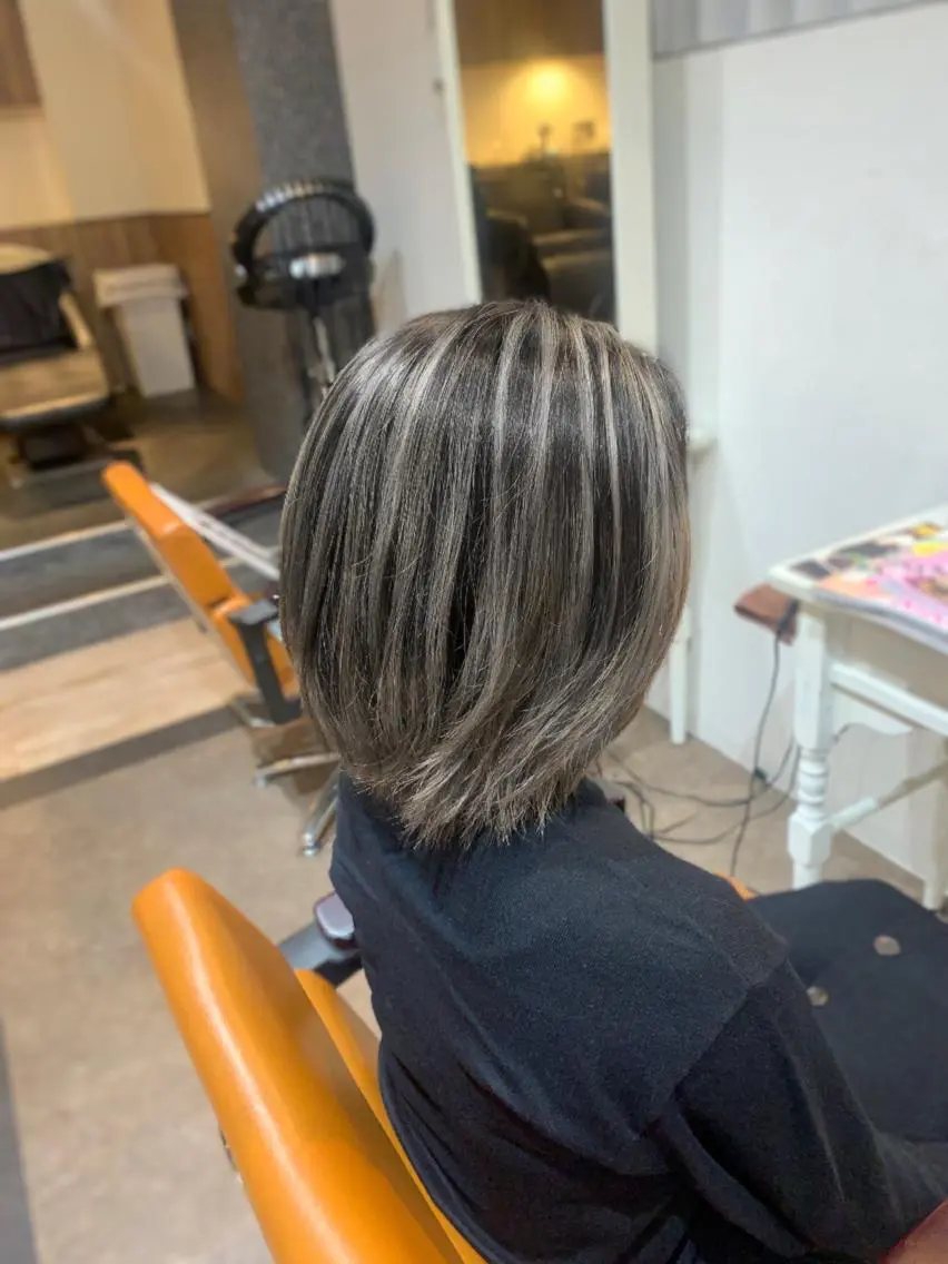 バレイヤージュ+カットの写真