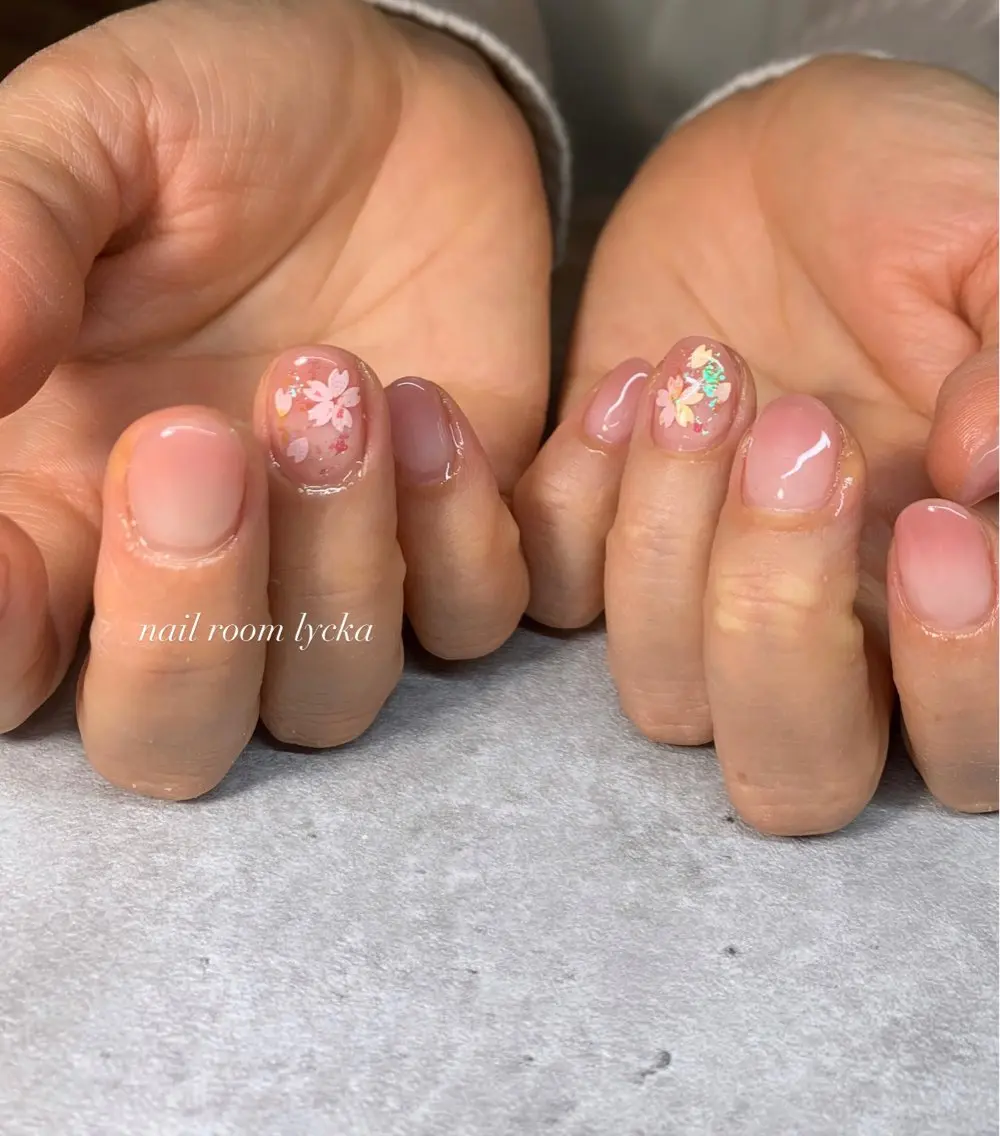 ネイル ネイルルームリッカ 𝐦𝐚𝐲𝐮のネイルデザイン
