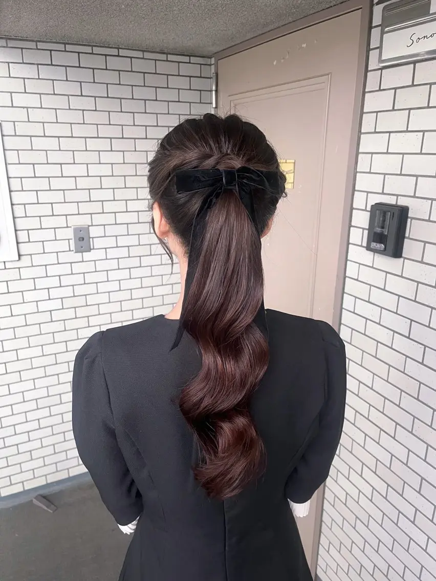 ヘアアレンジ ポニーテール ヘアセット 垢抜けヘアメイク🫧 JURI🪽のヘアスタイル