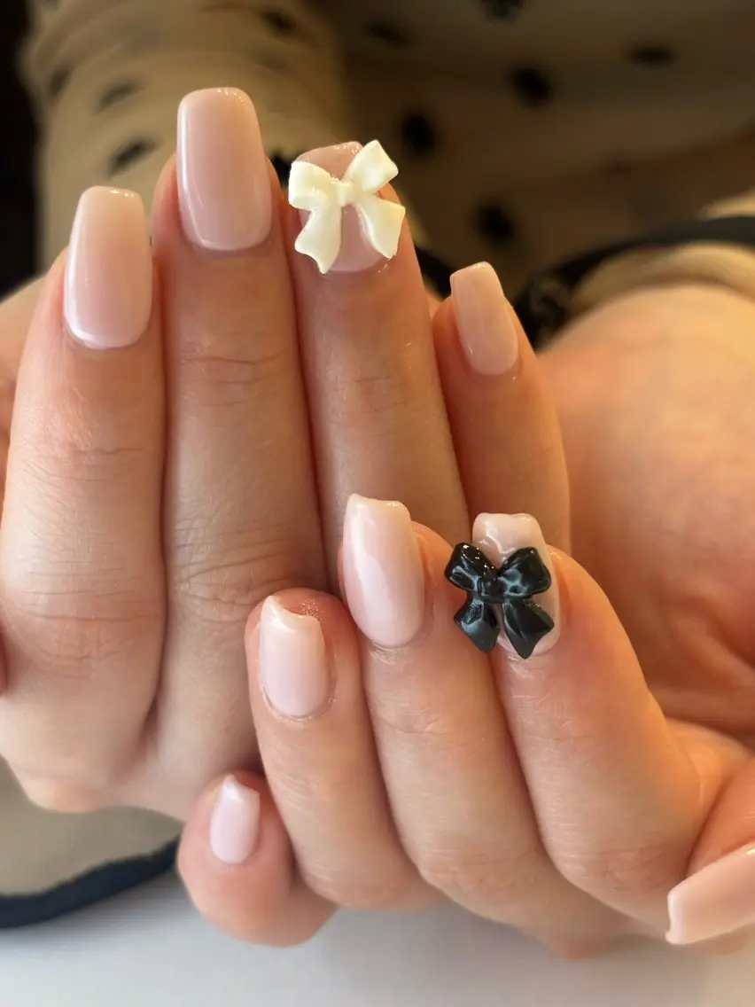 ネイル オフィスネイル リボン ハンドネイル Ann nailのネイルデザイン