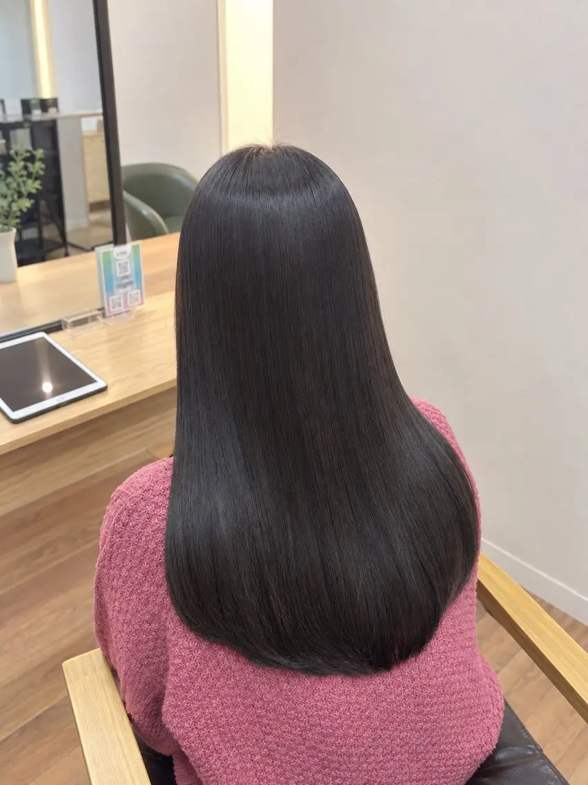ロング 縮毛矯正 カット 縮毛矯正 トリートメント 🤍aina / anyhow🤍のヘアスタイル