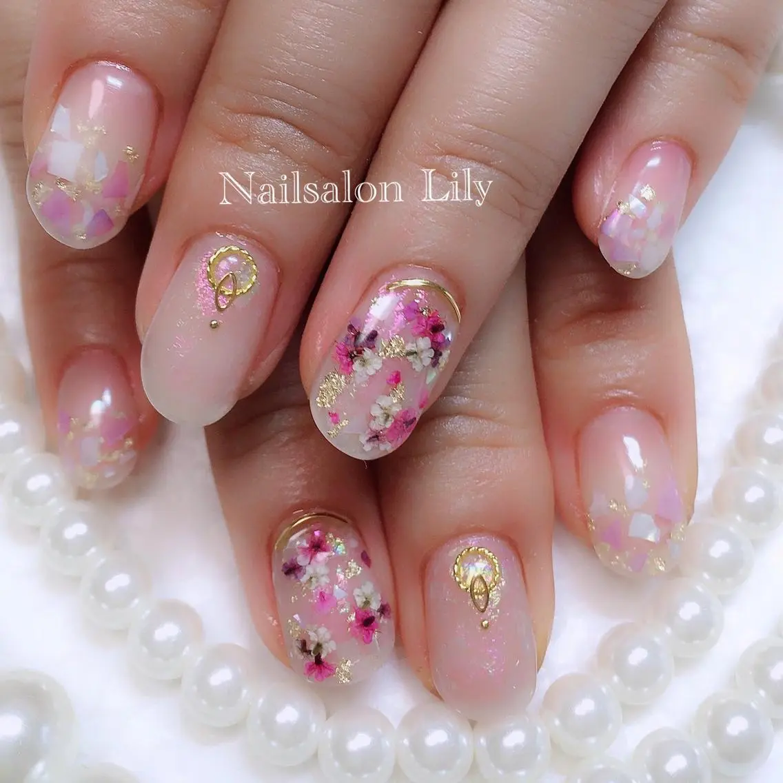 ネイル Lily*nail 🌻Mii🌻のネイルデザイン
