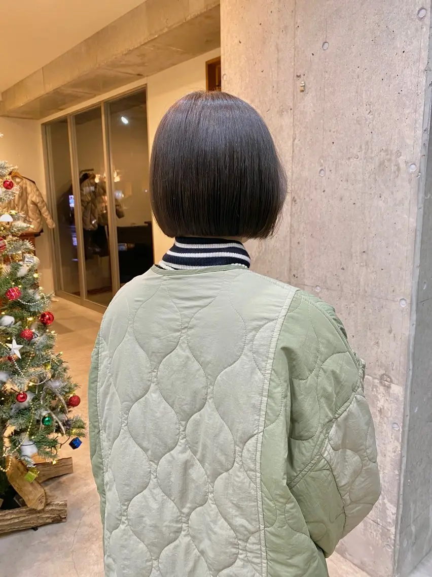 ショート カラー 切りっぱなしボブ 透明感カラー オリーブカラー ボブ カット ヘアカラー 🌷Asuka /レイヤーカット🌷のヘアスタイル